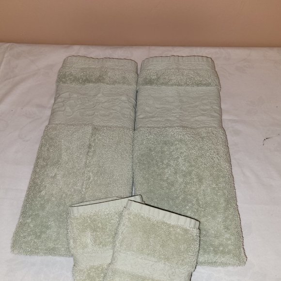 4pc Mint Green Wellesley Manor Bath Hand Towels. - Picture 3 of 7